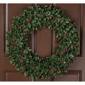 Wicker Park 24in Faux Floral Wreath - Boxwood And Berry